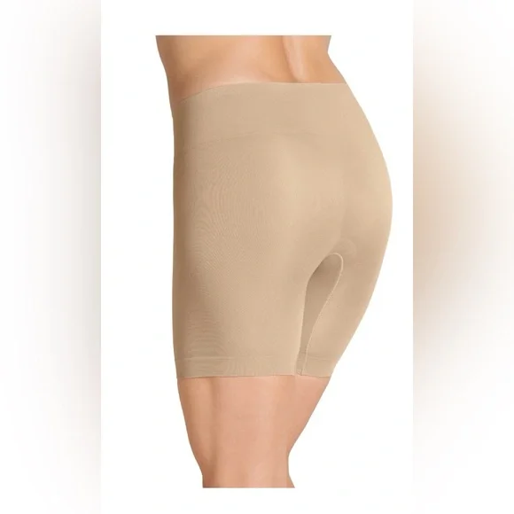 🔴 3/$12 Jockey Seamless Beige No Chafe Slipshorts! NEW! Size Medium. - Picture 1 of 9